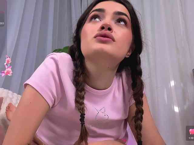 SweetAuraaa webcam