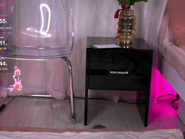 SweetAuraaa webcam