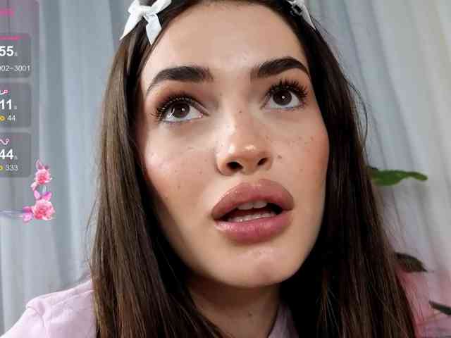SweetAuraaa webcam