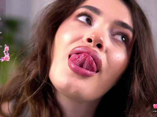 SweetAuraaa webcam