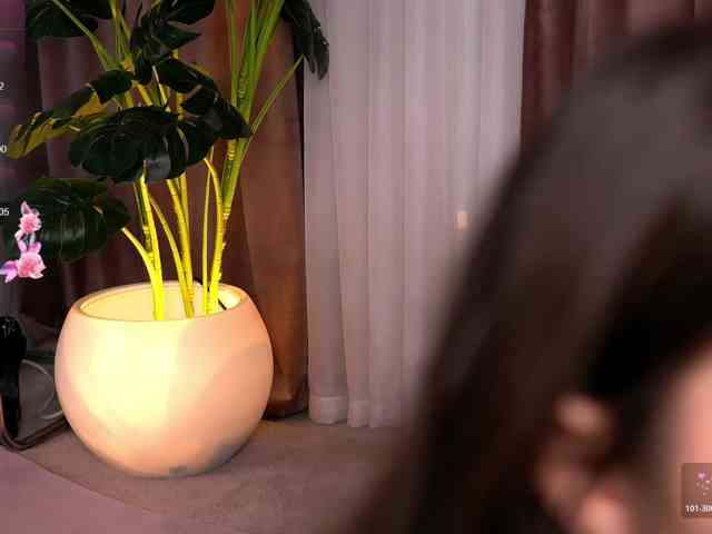 SweetAuraaa webcam