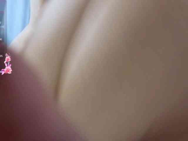 SweetAuraaa webcam