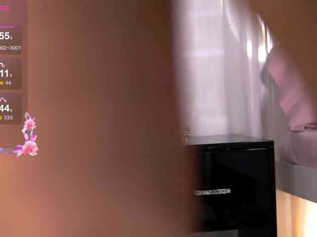 SweetAuraaa webcam