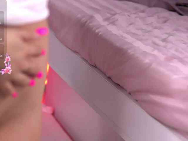 SweetAuraaa webcam