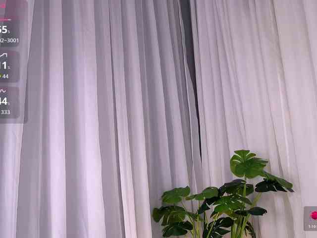 SweetAuraaa webcam
