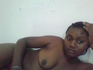 Cutecaramela's Live Webcam