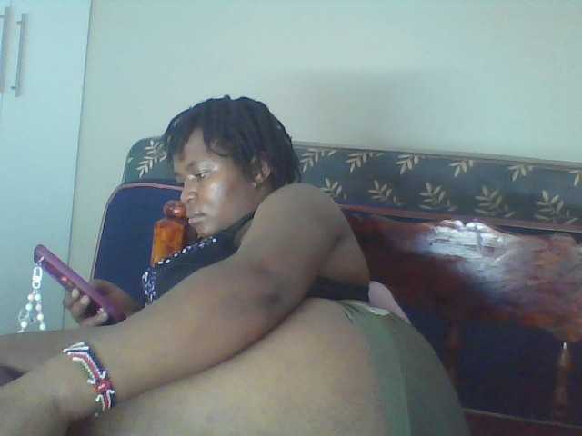 Cutecaramela live cam on UnifiedCams
