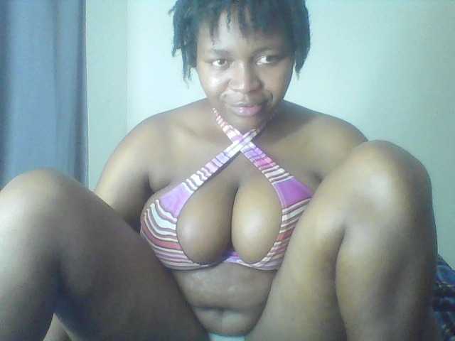 Cutecaramela live cam on UnifiedCams