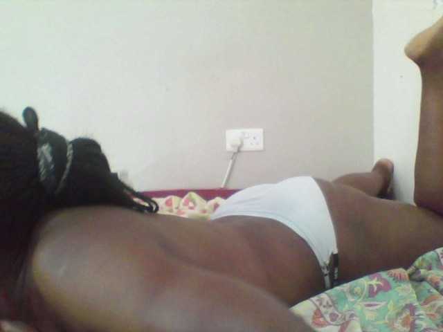 Cutecaramela's BongaCams show and profile