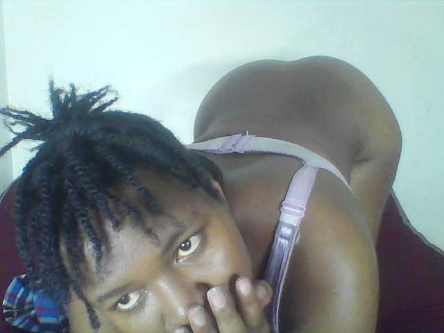 Cutecaramela Live-Cam auf BongaCams