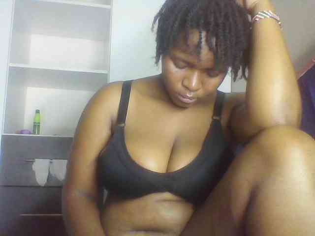 Cutecaramela webcam