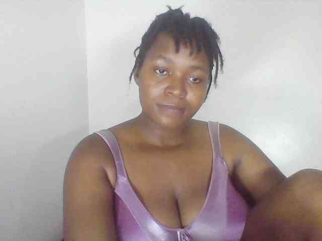 Cutecaramela webcam