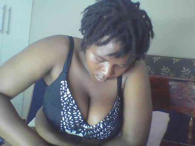 Cutecaramela webcam