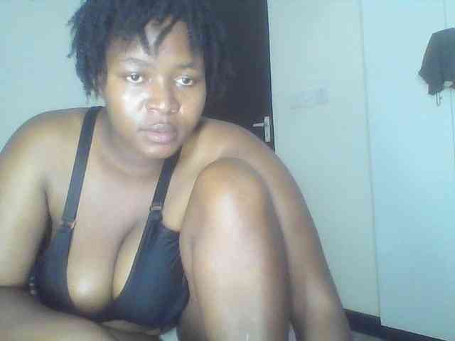 Cutecaramela webcam