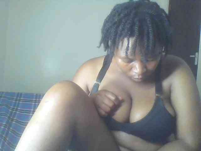 Cutecaramela webcam
