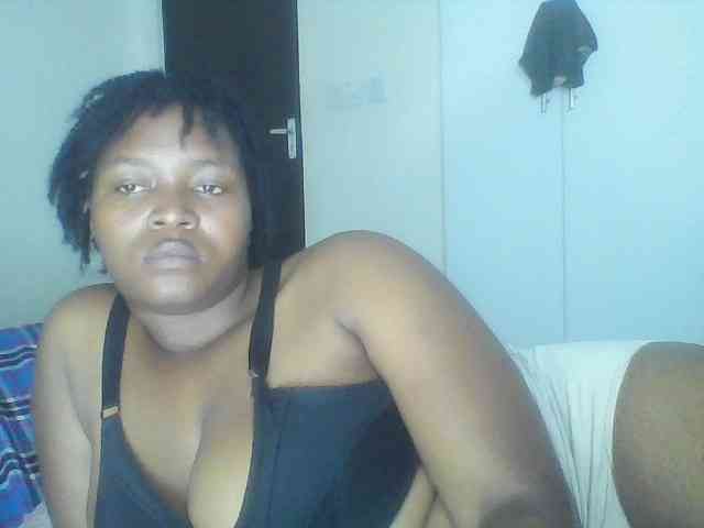 Cutecaramela webcam