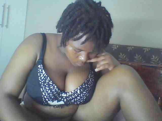 Cutecaramela webcam