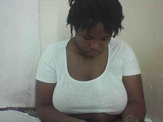 Cutecaramela webcam
