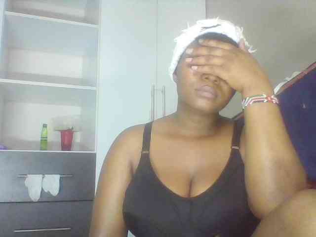 Cutecaramela webcam
