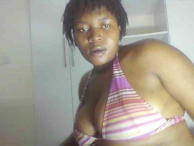 Cutecaramela webcam