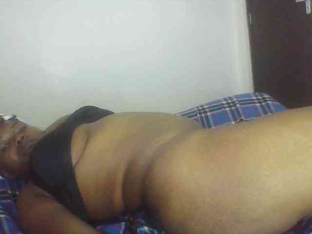 Cutecaramela webcam