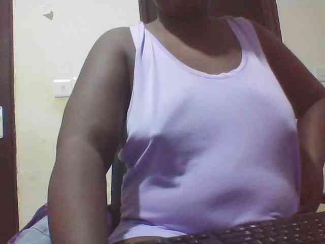 Cutecaramela webcam