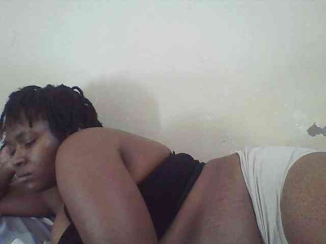 Cutecaramela webcam