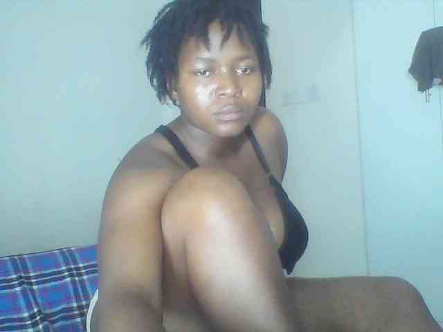 Cutecaramela webcam