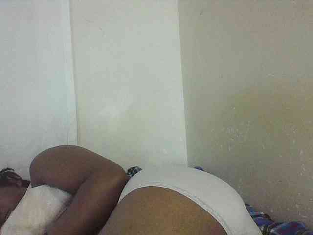 Cutecaramela webcam