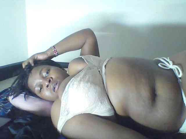 Cutecaramela webcam