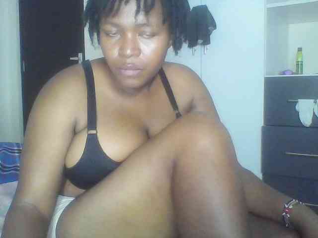 Cutecaramela webcam