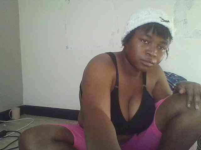 Cutecaramela webcam