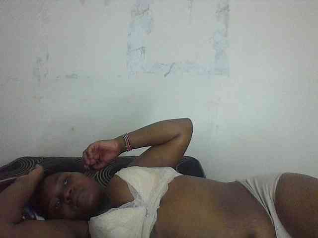 Cutecaramela webcam