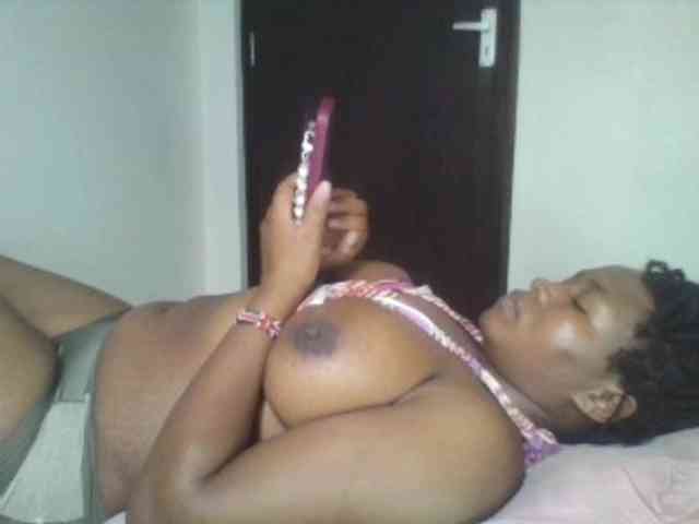 Cutecaramela webcam
