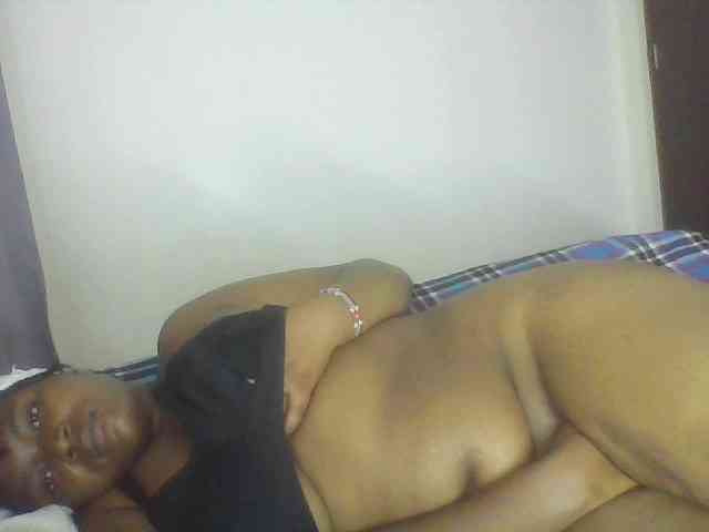 Cutecaramela webcam