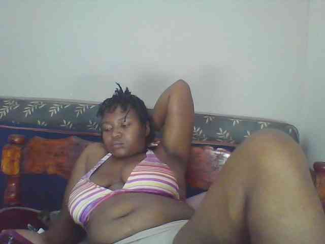 Cutecaramela webcam