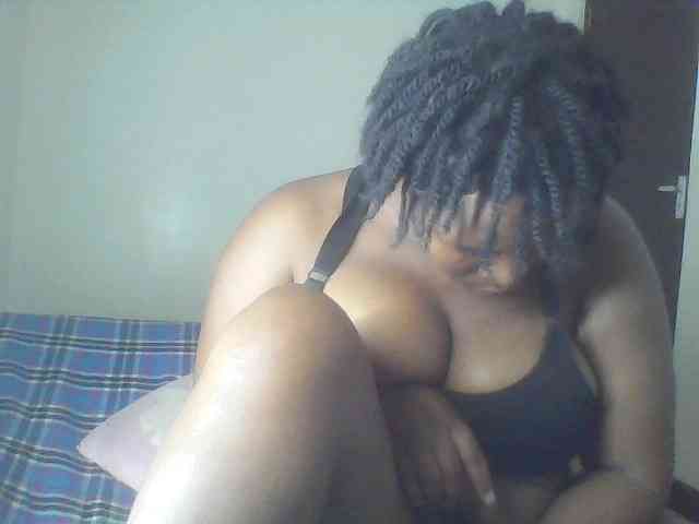 Cutecaramela webcam