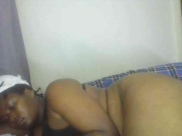 Cutecaramela webcam