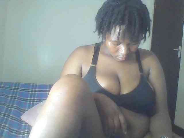 Cutecaramela webcam