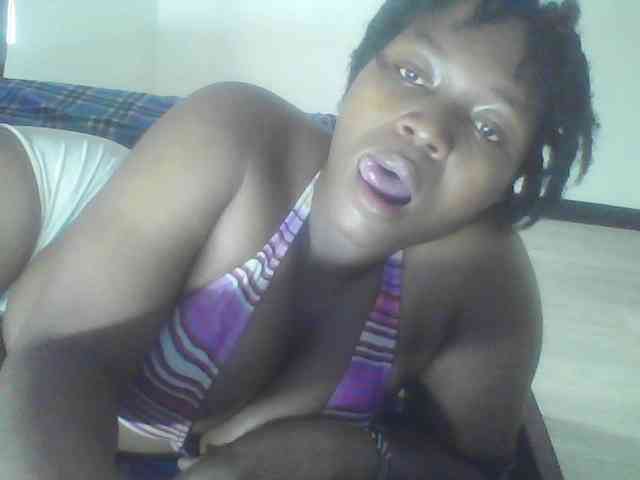 Cutecaramela webcam