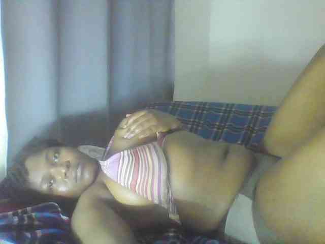 Cutecaramela webcam