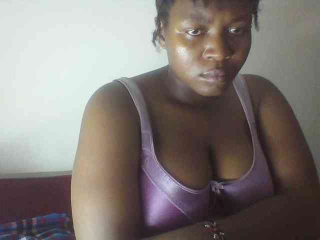 Cutecaramela webcam
