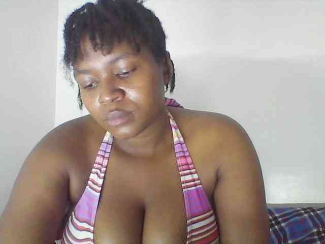 Cutecaramela webcam