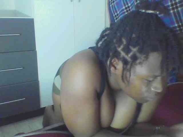 Cutecaramela webcam