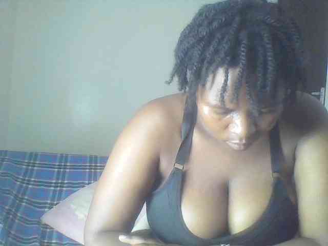 Cutecaramela webcam
