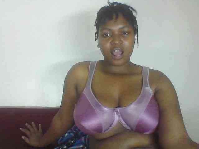 Cutecaramela webcam
