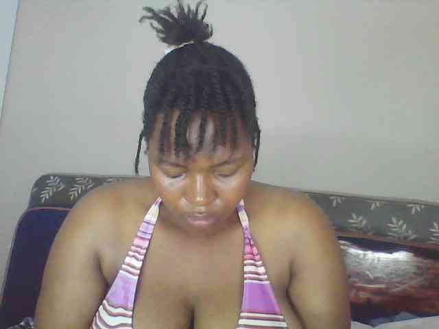Cutecaramela webcam