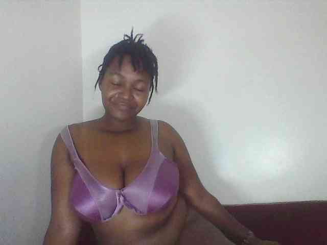 Cutecaramela webcam