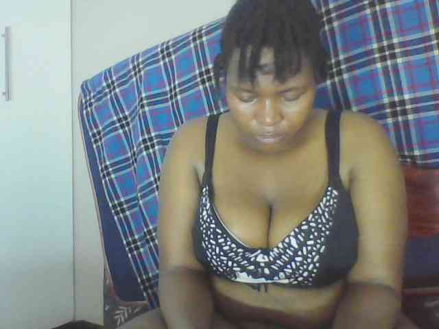 Cutecaramela webcam