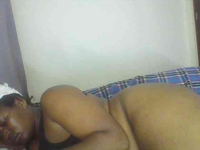 Cutecaramela webcam
